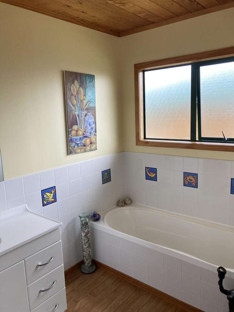 166 Torkar Road Clarks Beach_20