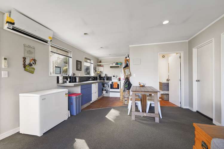 18 Dart Place Fernhill/Sunshine Bay_12