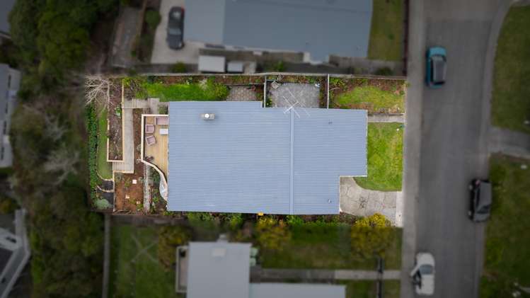 17 Silverbirch Grove Churton Park_19