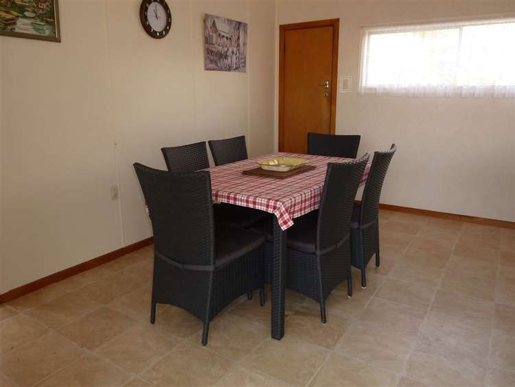 21 West Crescent Te Puru_8