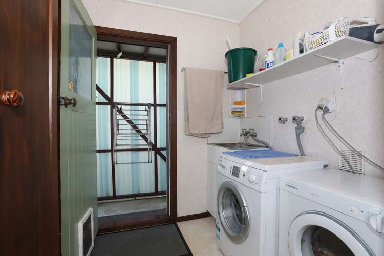 12b Oxford Street Marton_15