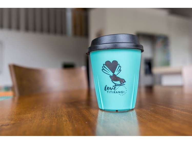 89 Scenic Drive Titirangi_11