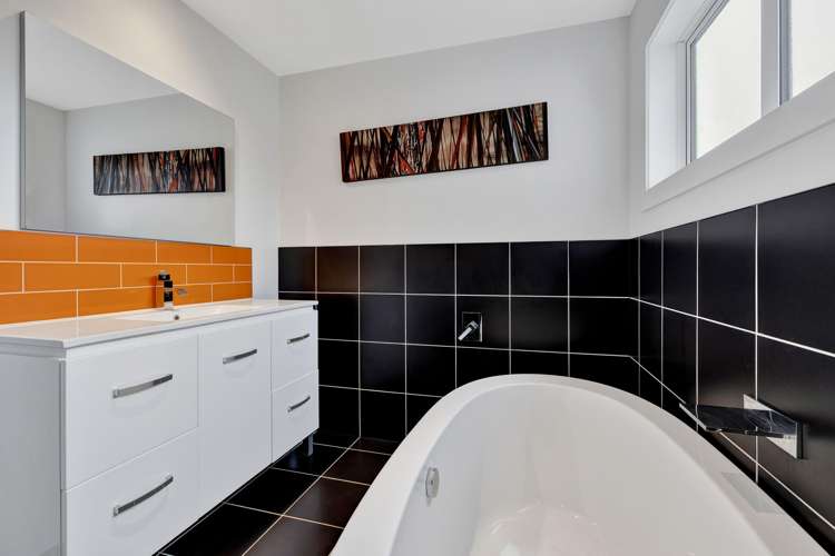 1199 Oxford Road Fernside_29