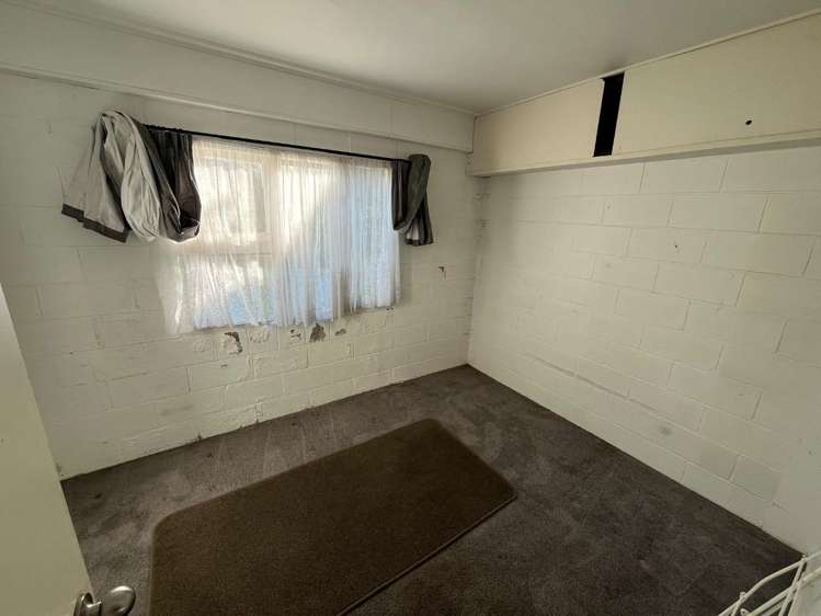 2/30 Martin Crescent Northcote_7