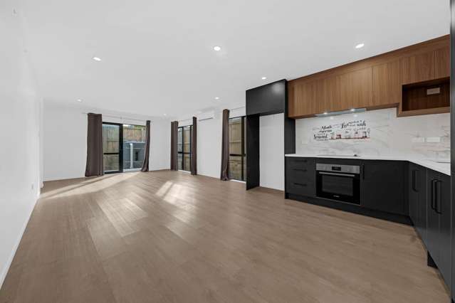 2/63 Maich Road Manurewa_4