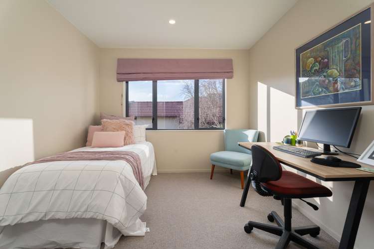 7 Myers Grove Churton Park_13