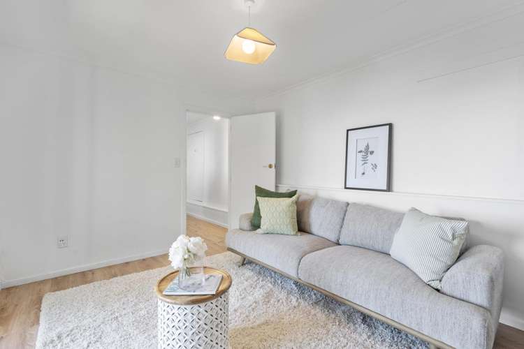 36 Roys Road Plimmerton_15