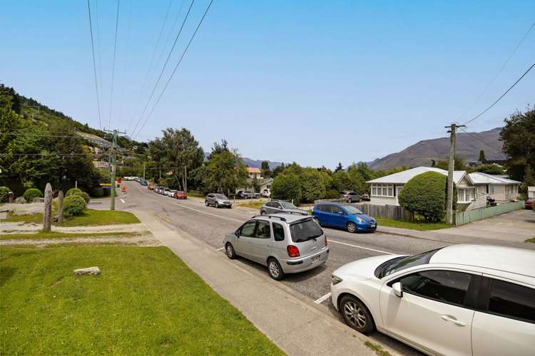 27B Hamilton Road Queenstown_13