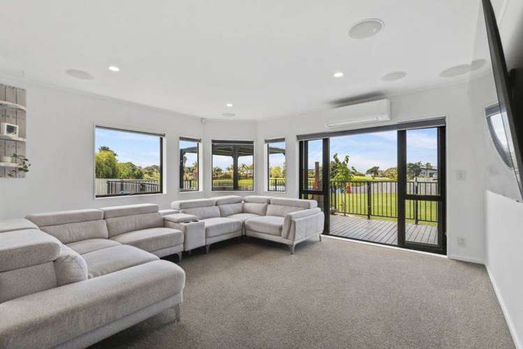 1162 East Coast Road Kaiaua_5