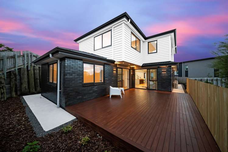 26B HENRIETTE PLACE Totara Park_26