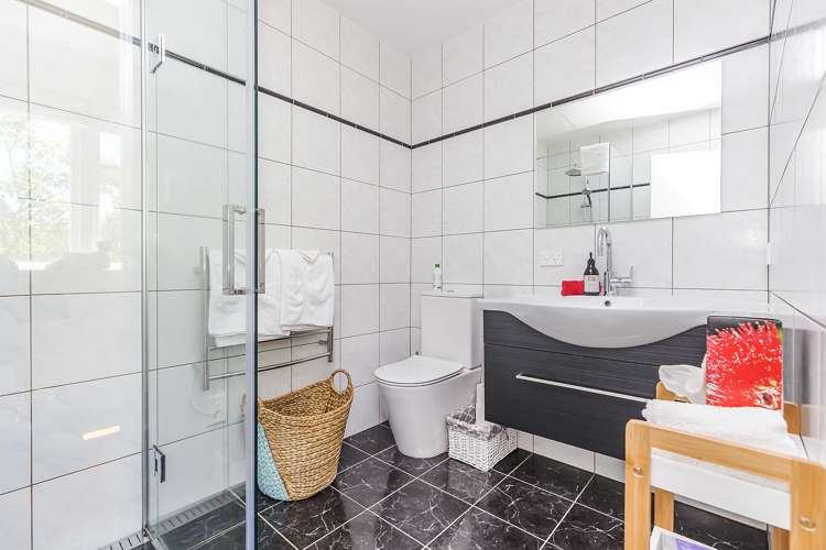 34 Ashleigh Crescent Miramar_18