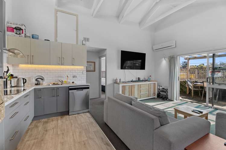 11 Tahi Road Ostend_16