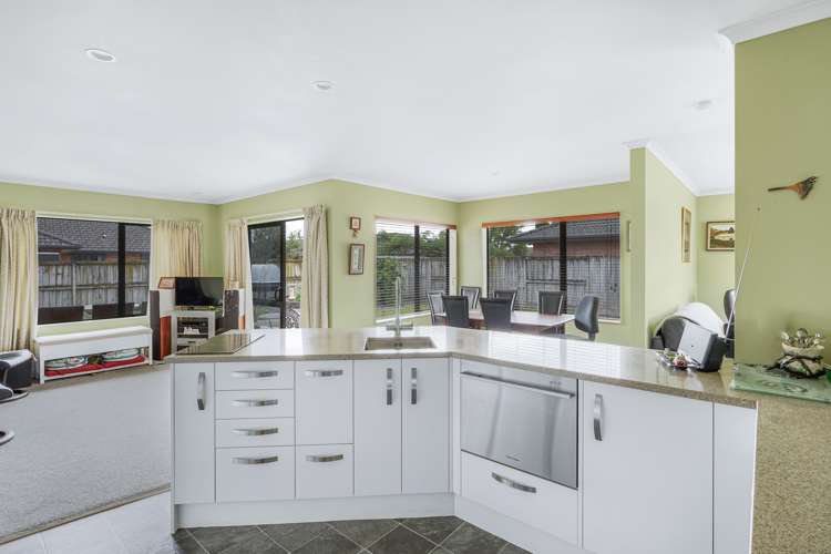 43 Farringdon Avenue Rototuna North_5