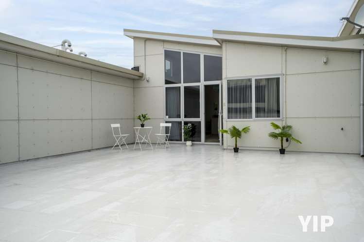 5/9 Broderick Road Johnsonville_13