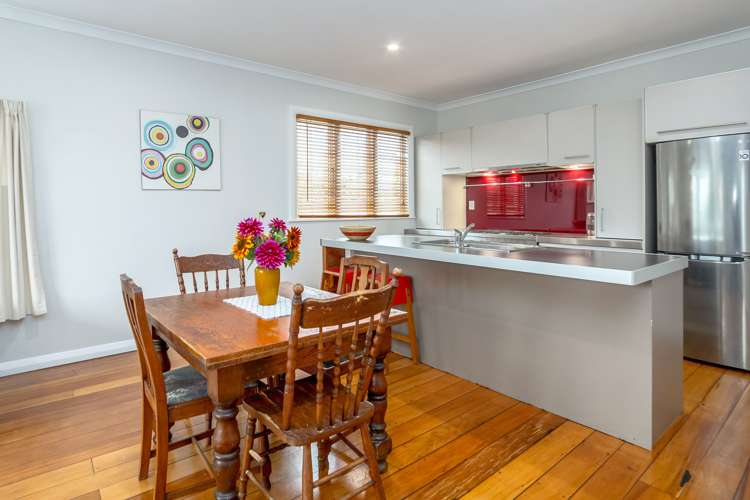 1 Hayward Street Featherston_7