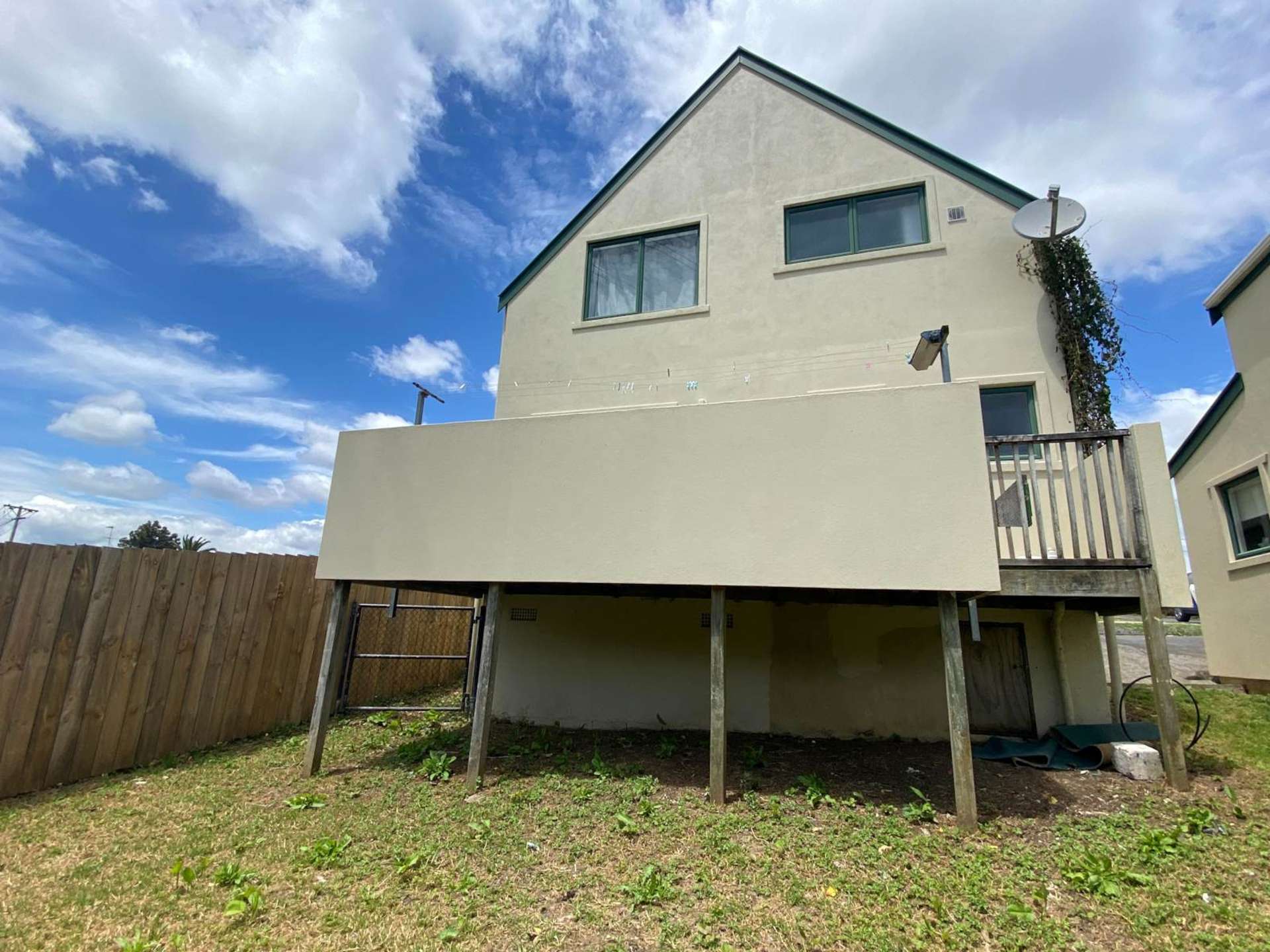 3/14 Staines Avenue Mangere East_0