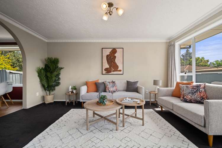 66 Neill Street Hornby_11