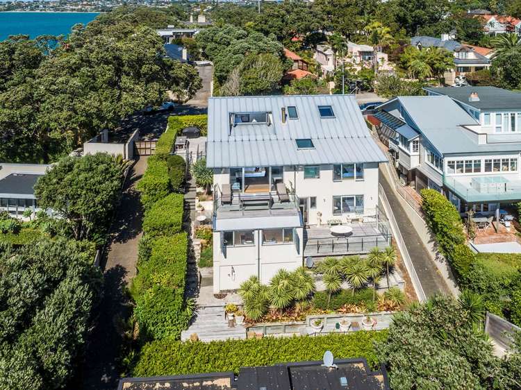 22 Minnehaha Avenue Titirangi_2