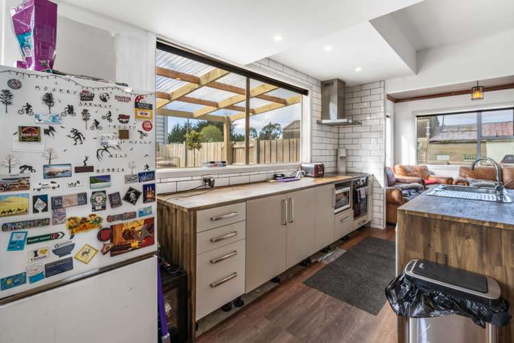 81 Main Street Wairio_7