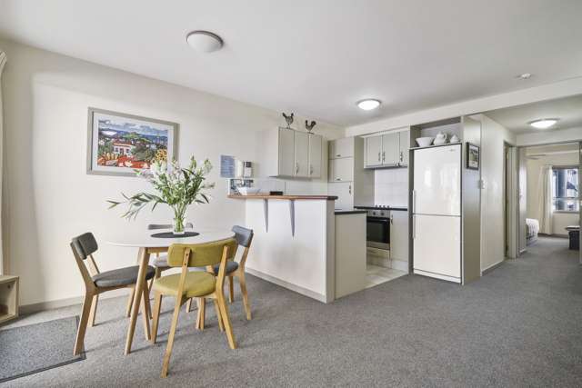 211/36 Victoria Road Mount Maunganui_1