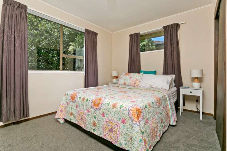 10 Pluto Place Beach Haven_10