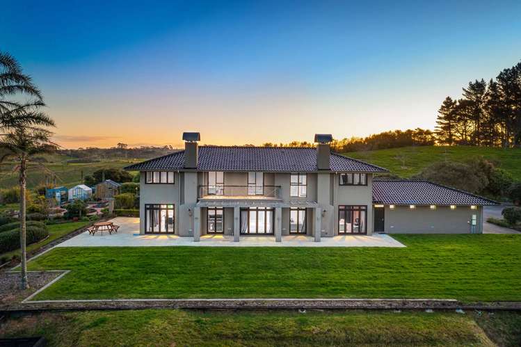 141 Valley Road Waitoki_32