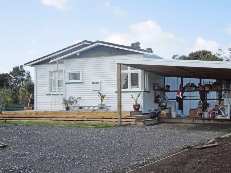 21a Calgher Avenue Waitara_6