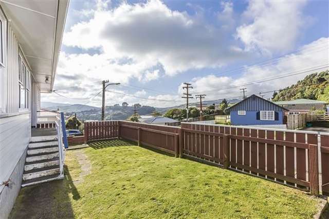 96 Beazley Avenue Paparangi_2