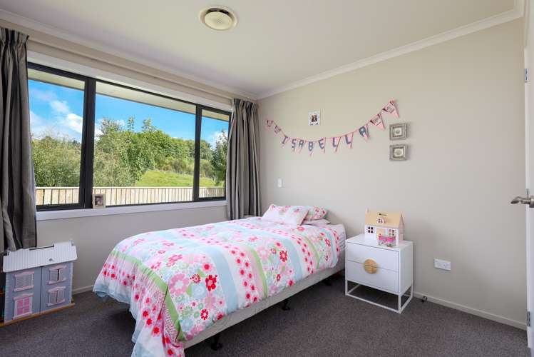 8 Sanctuary Drive Stoke_17