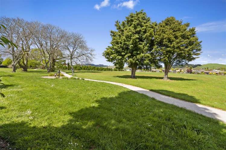 17b Orchard Place Lynmore_13