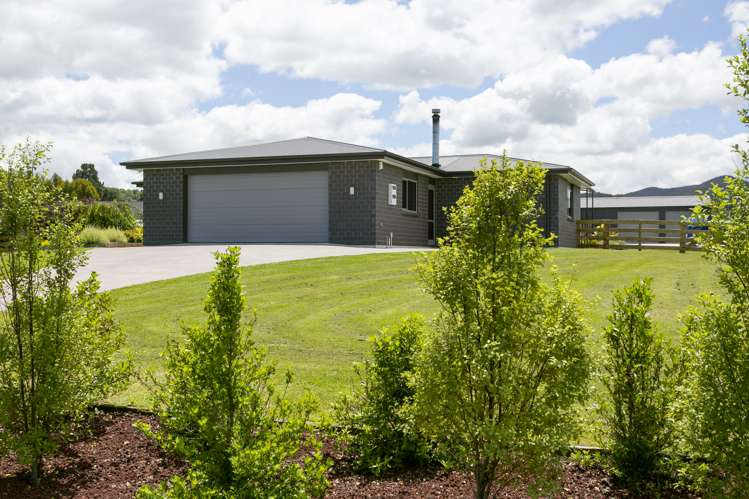 8 Kahikatea Drive Kinloch_7