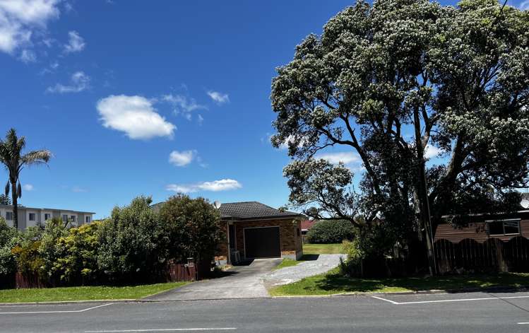 8 Moenui Avenue Orewa_8