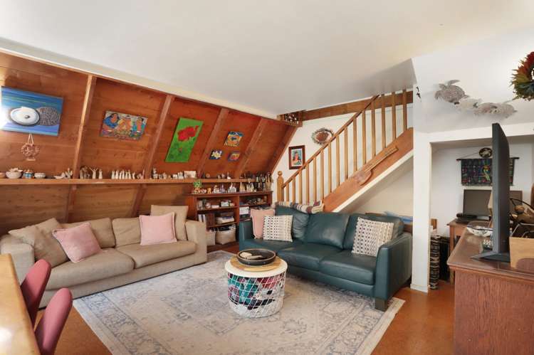 828 West Coast Road Oratia_7