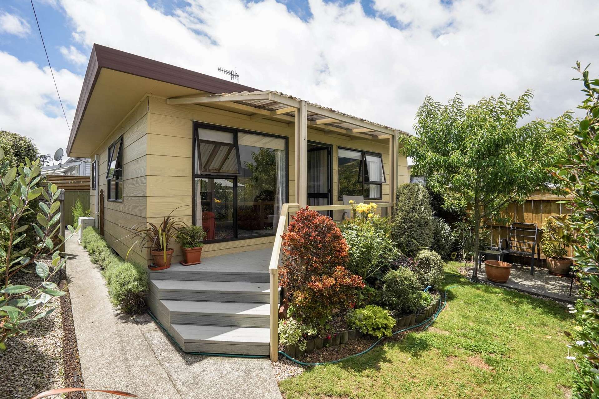 1/27 Ranui Road Stoke_0