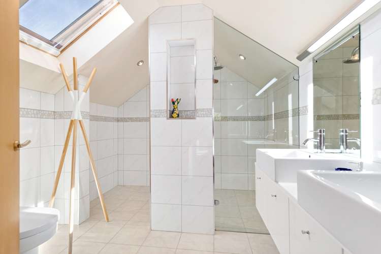 10 Roberts Drive Cromwell_7