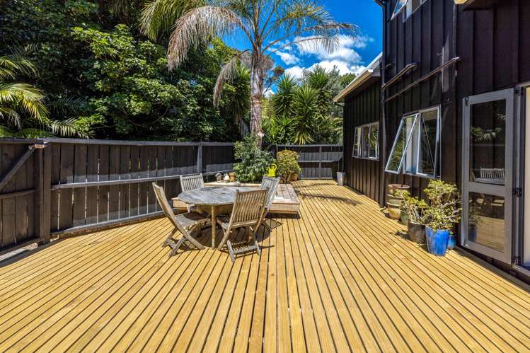 19 Te Makiri Road Onetangi_16