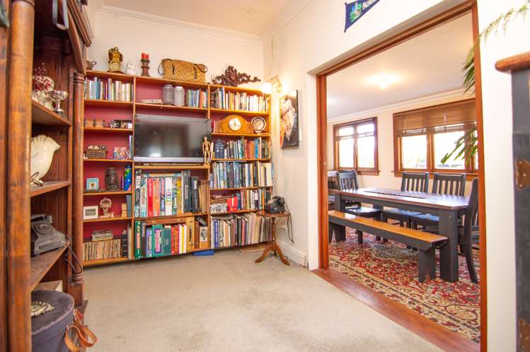4 Russell Street Palmerston North Central_13