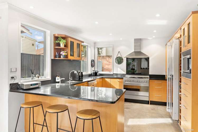 8a Kipling Avenue Epsom_6