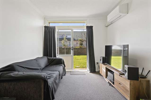 4/35 Campbell Terrace Petone_4