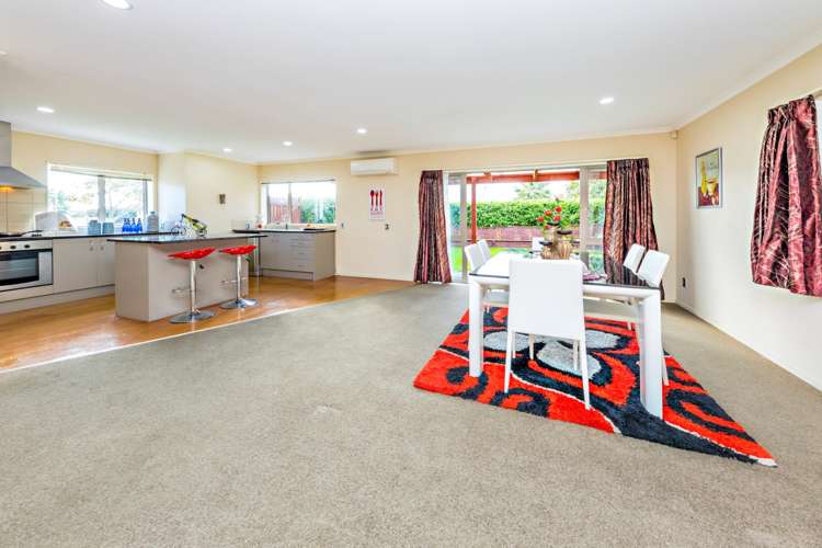 39 Baverstock Road Flat Bush_3
