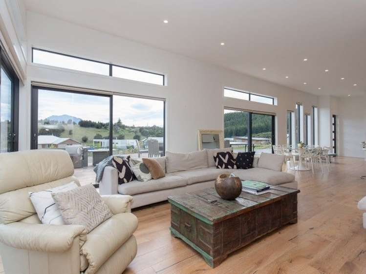 86 Infinity Drive Wanaka_7