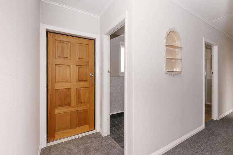 19 Leeds Street Milson_14