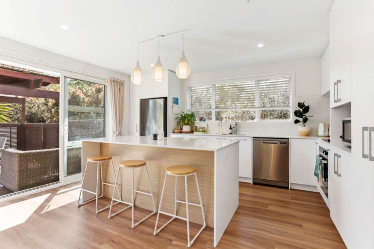 2 Amber Place Waimauku_2