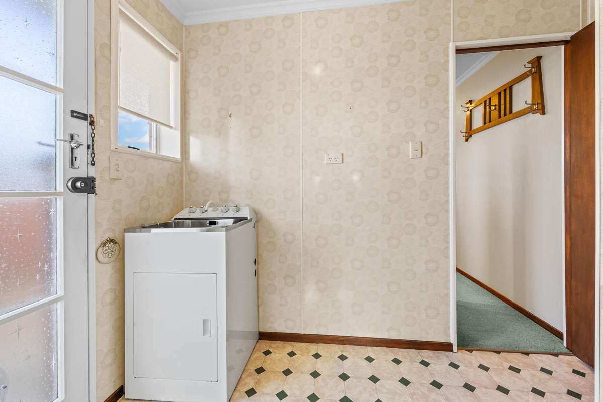 133 Coronation Avenue_4