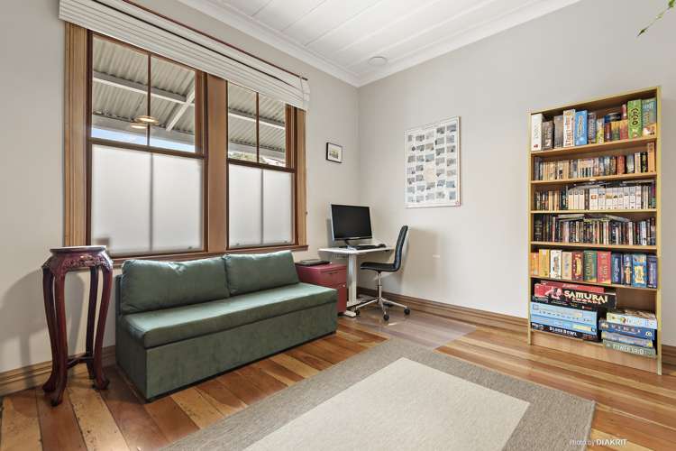 121 Hanson Street Newtown_8