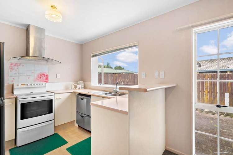 18 Settlers Cove Manurewa_6