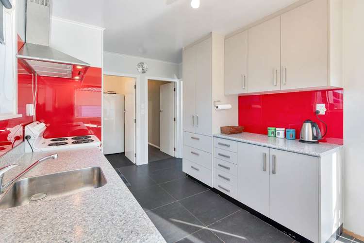 12 Salas Place Papakura_6