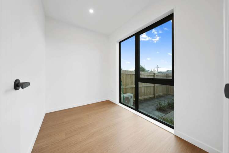 210 Henwood Road Westgate_11