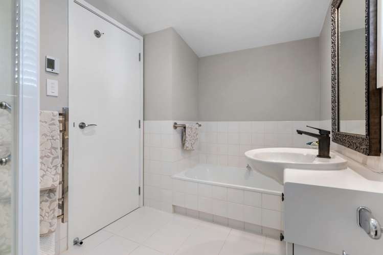 6/22 Killarney Street Takapuna_11