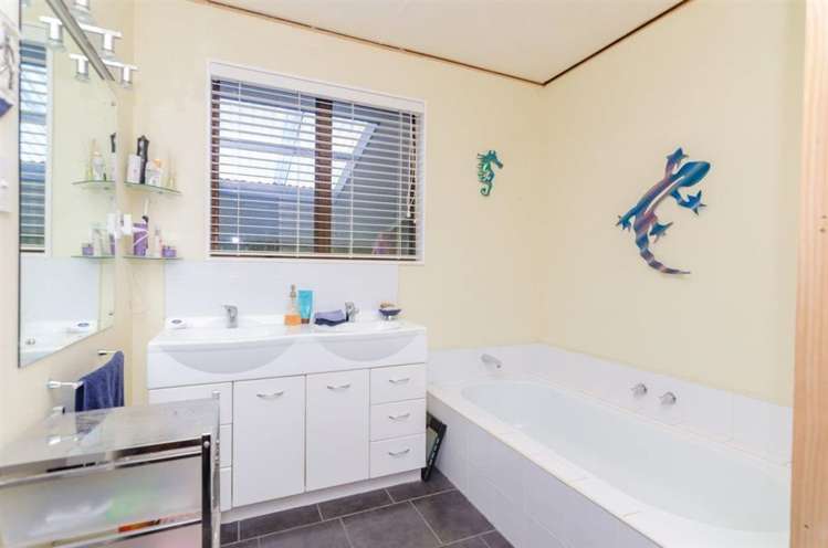 217 Norfolk Road Carterton_6